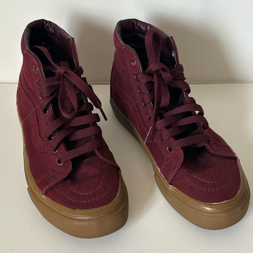 Vans Sk8-Hi High Top Lace Up Maroon With Gum Port Skate Shoe Size M/5 - W/6.5